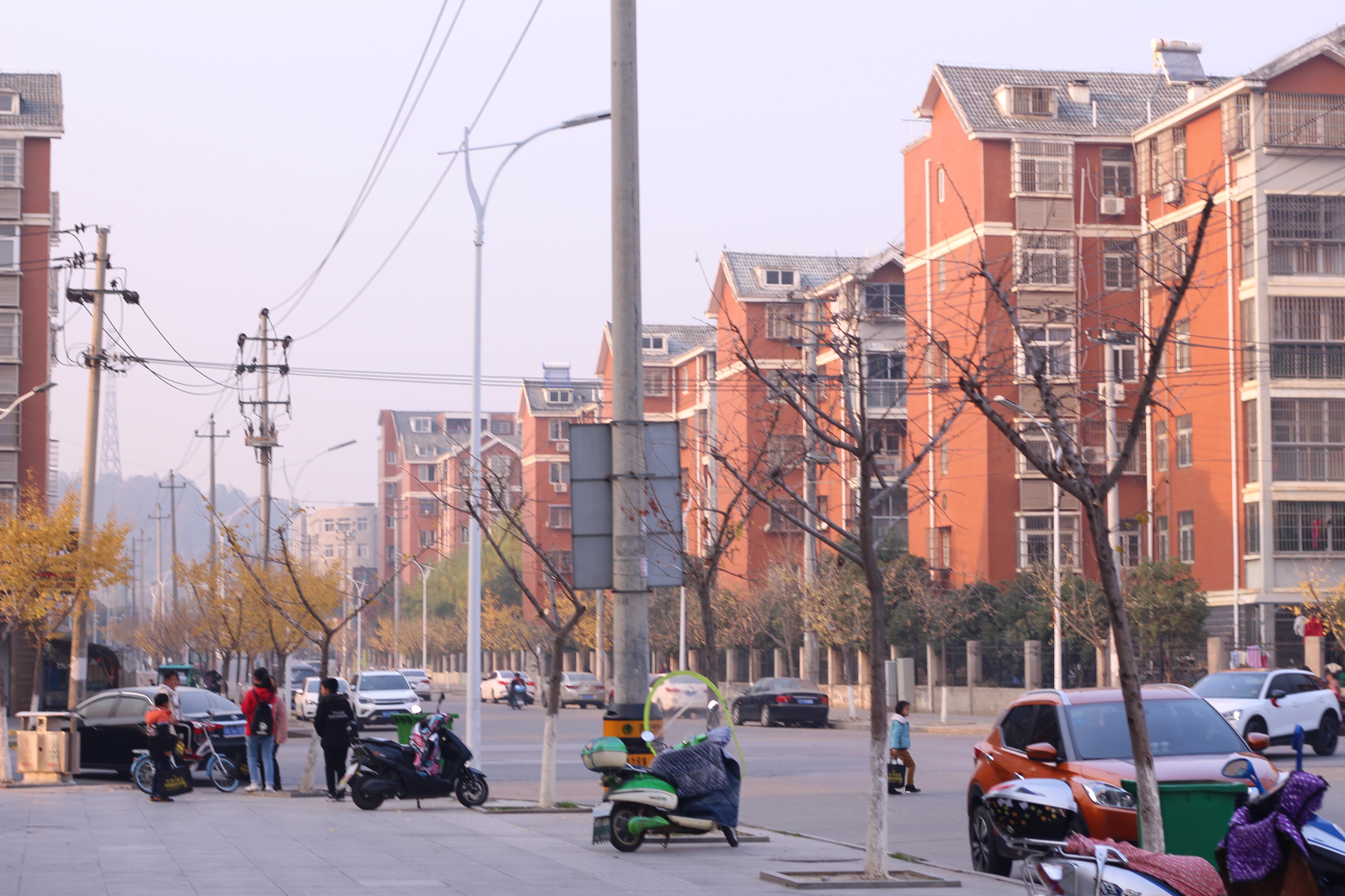 广场街道交通优化新闻，提升市民出行体验，打造顺畅交通环境